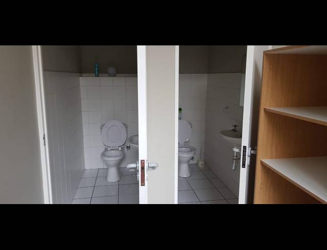 189M² BUSINESS FOR SALE IN CAPE TOWN CITY CENTRE